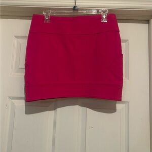 DIANE VON FURSTENBERG Fuscia Mini Skirt